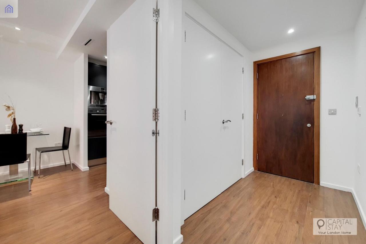 Two Bedroom Apartment - London Excel Stays Bagian luar foto