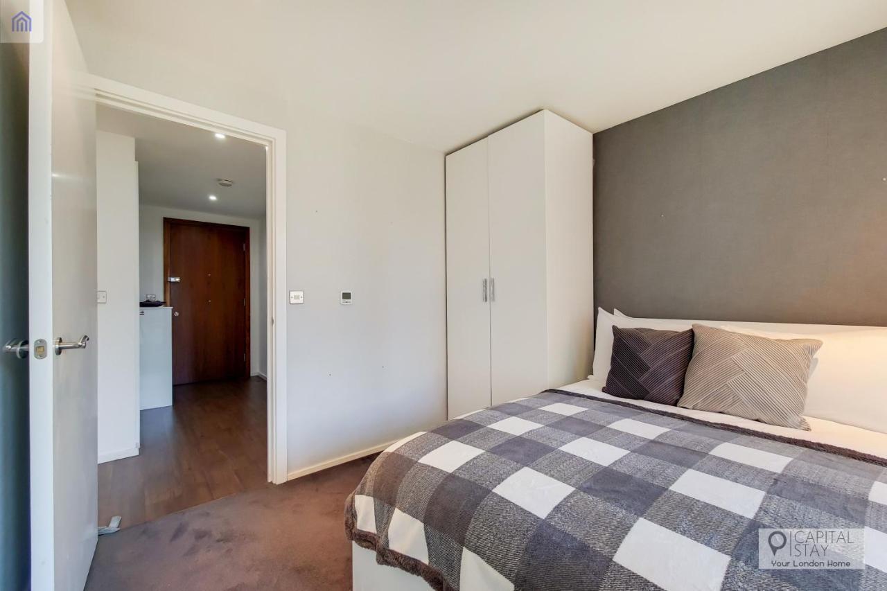 Two Bedroom Apartment - London Excel Stays Bagian luar foto